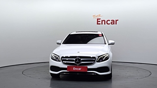 MERCEDES BENZ E-CLASS W213 2020