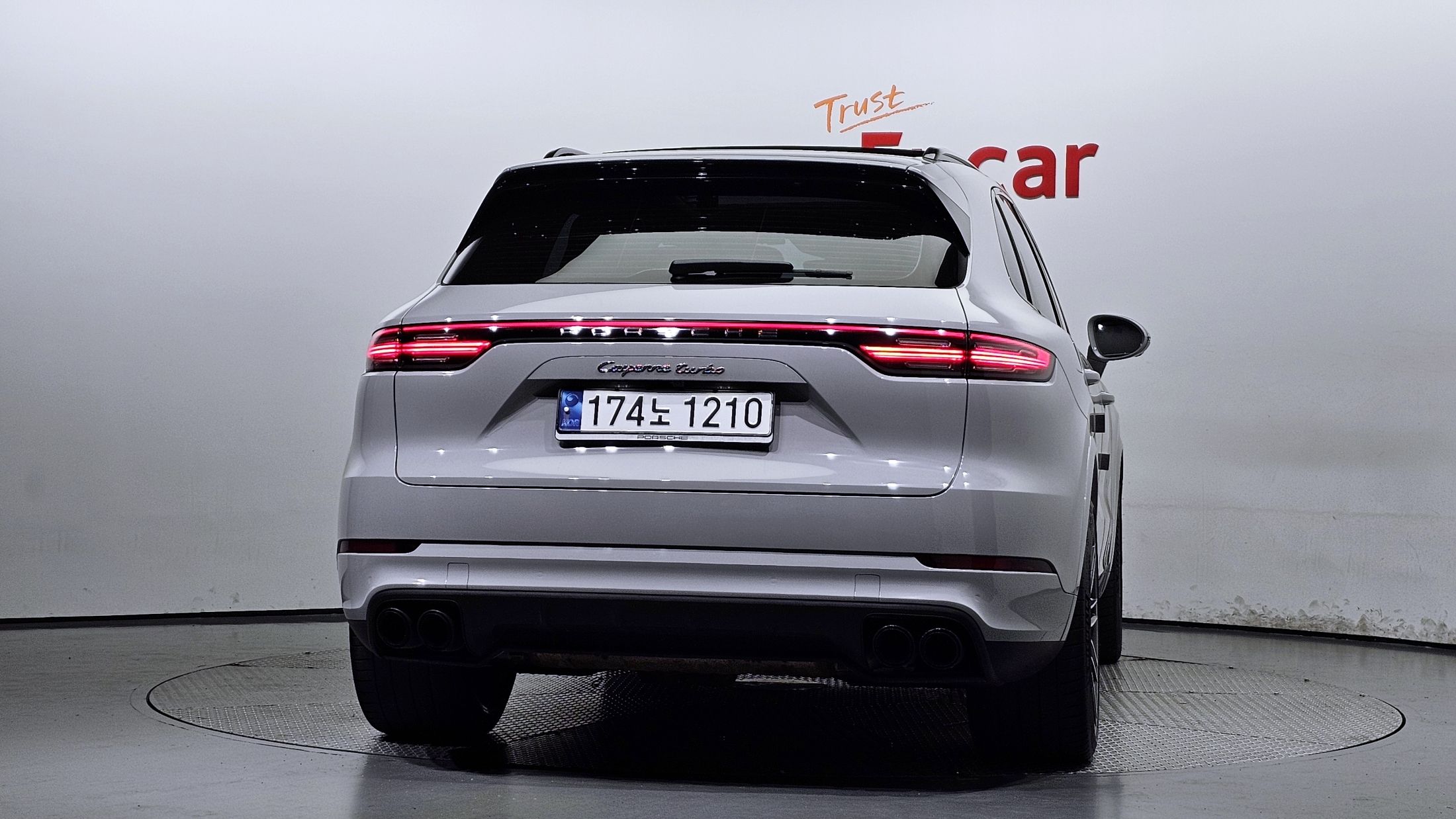 PORSCHE CAYENNE PO536 2020