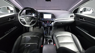 HYUNDAI AVANTE AD 2016