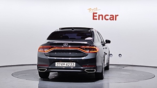 HYUNDAI GRANDEUR IG 2016