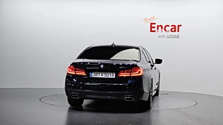 BMW 5-SERIES G30 2020
