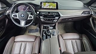 BMW 5-SERIES G30 2020