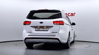 KIA CARNIVAL 2016