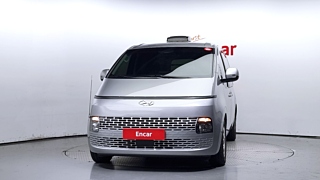 HYUNDAI STARIA 2023