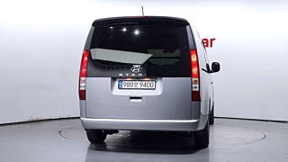 HYUNDAI STARIA 2023