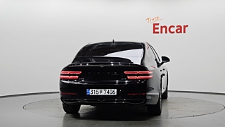 GENESIS G80 RG3 2021