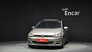 VOLKSWAGEN GOLF 2014