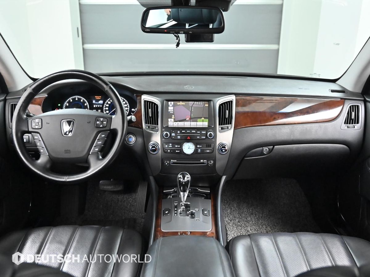 HYUNDAI EQUUS NEW 2010