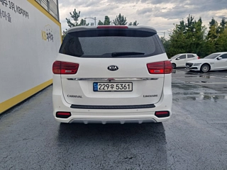 KIA CARNIVAL 2019