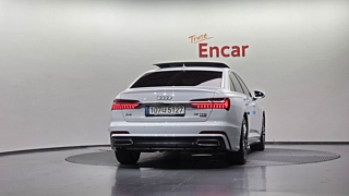 AUDI A6 C8 2021