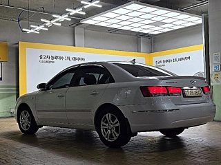 HYUNDAI NF SONATA TRANSFORM 2008