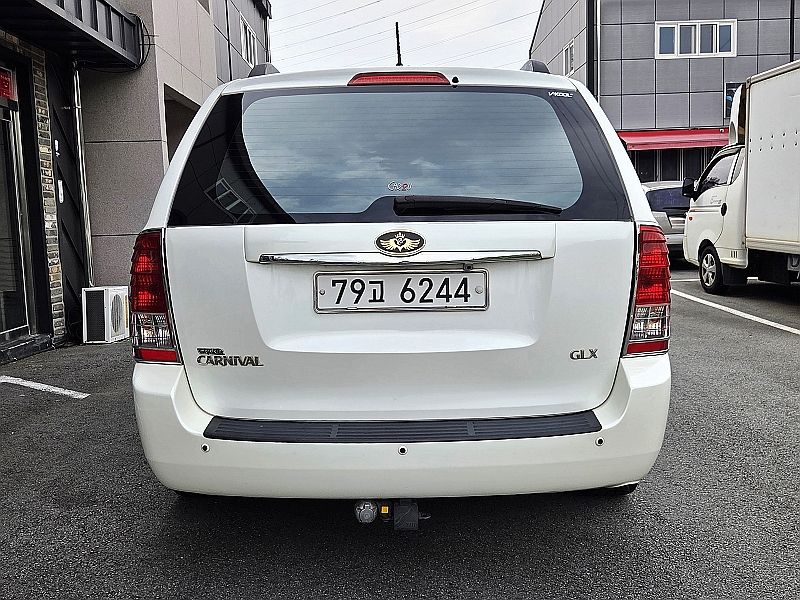 KIA CARNIVAL GRAND 2009