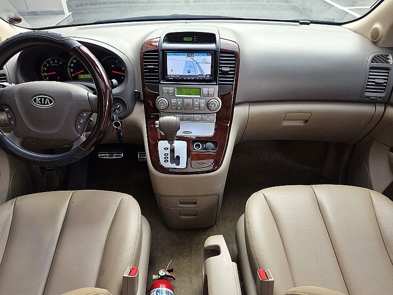 KIA CARNIVAL GRAND 2009