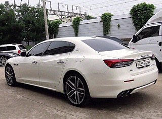 MASERATI QUATTROPORTE 2021