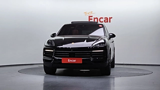 PORSCHE CAYENNE PO536 2022