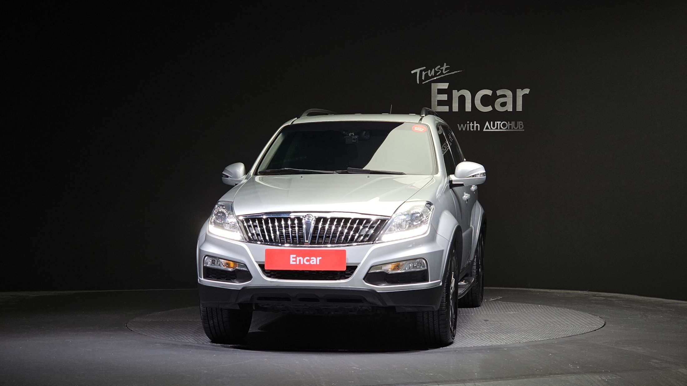 SSANGYONG REXTON W 2015