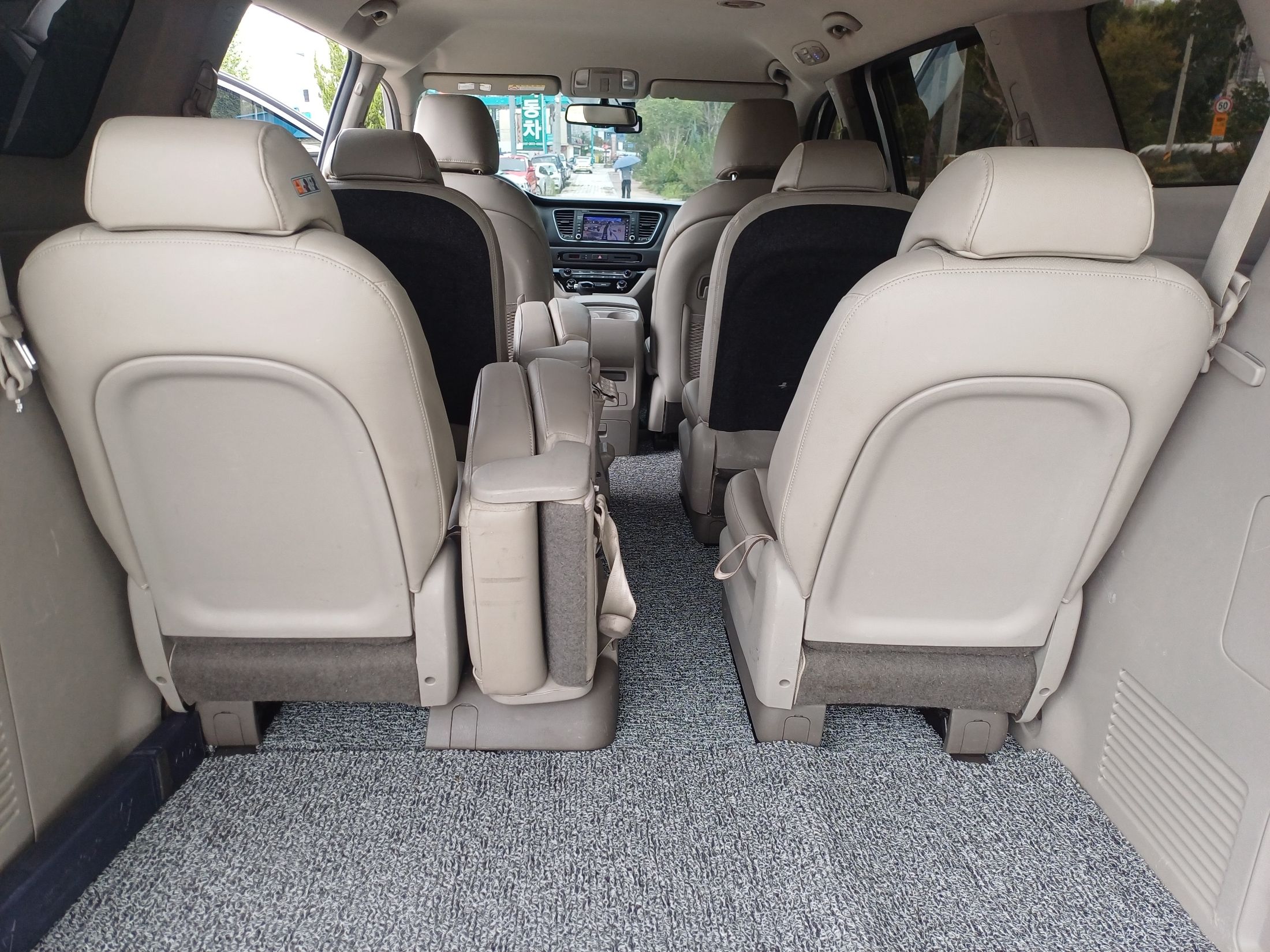 KIA CARNIVAL 2014