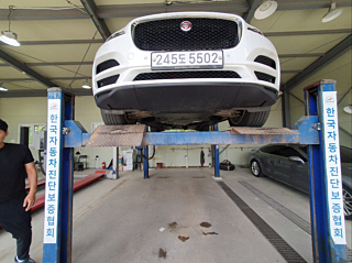 JAGUAR F-PACE  20d Prestige 2019