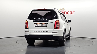 SSANGYONG REXTON W 2016