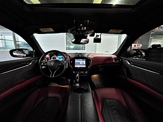 MASERATI GHIBLI 2017