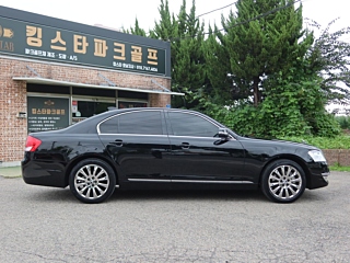 SSANGYONG CHAIRMAN W 2016