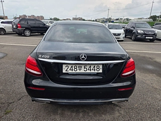 MERCEDES BENZ E-CLASS W213 2018
