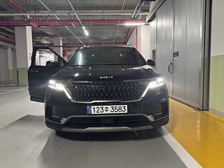 KIA CARNIVAL 2023