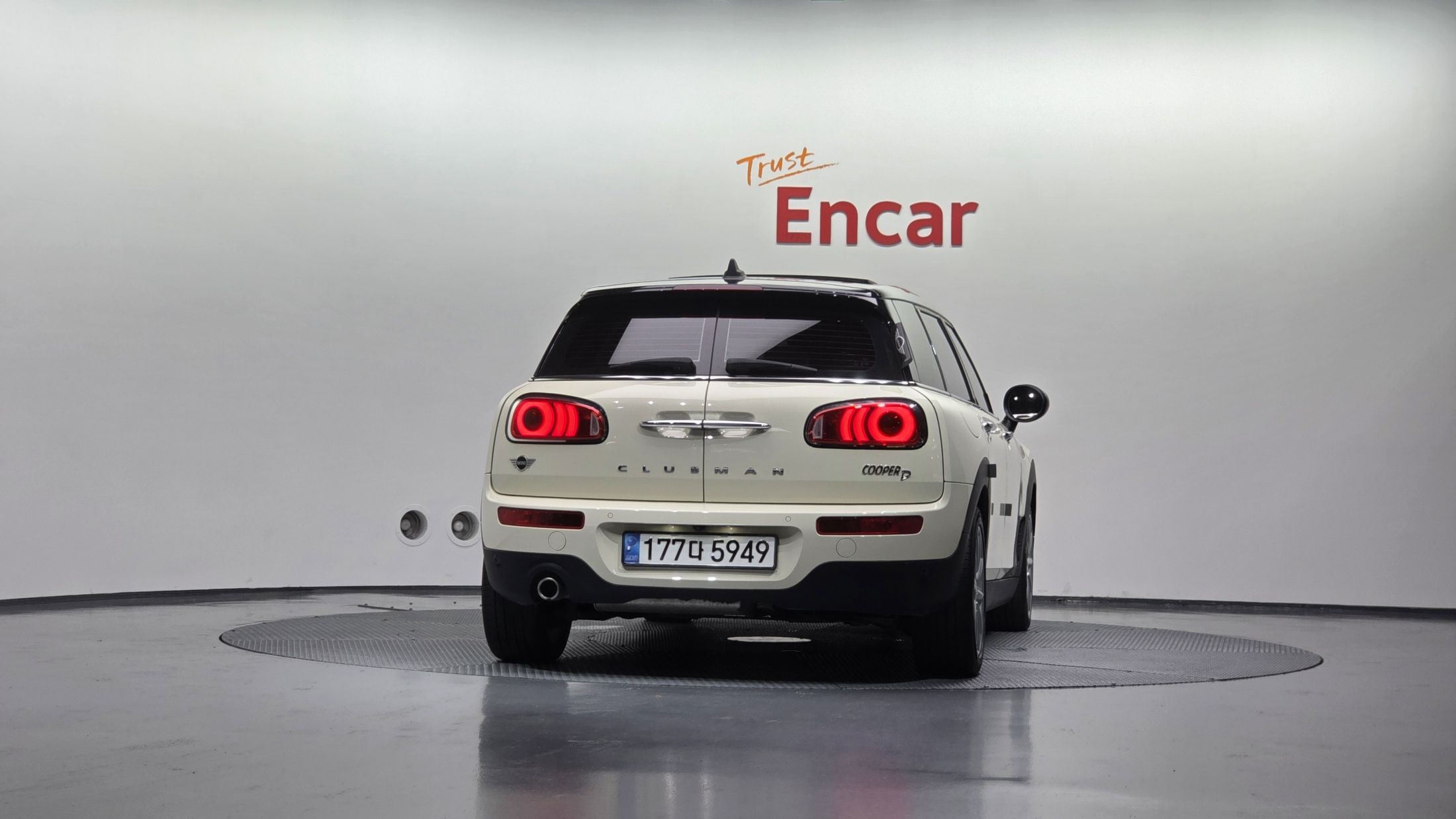MINI CLUBMAN COOPER D 2018