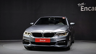 BMW 5-SERIES G30 2017