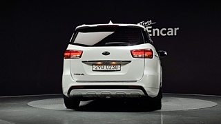 KIA CARNIVAL 2016