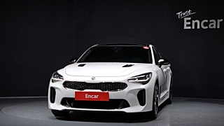 KIA STINGER  2018