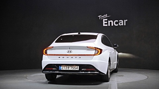 HYUNDAI SONATA DN8 2021