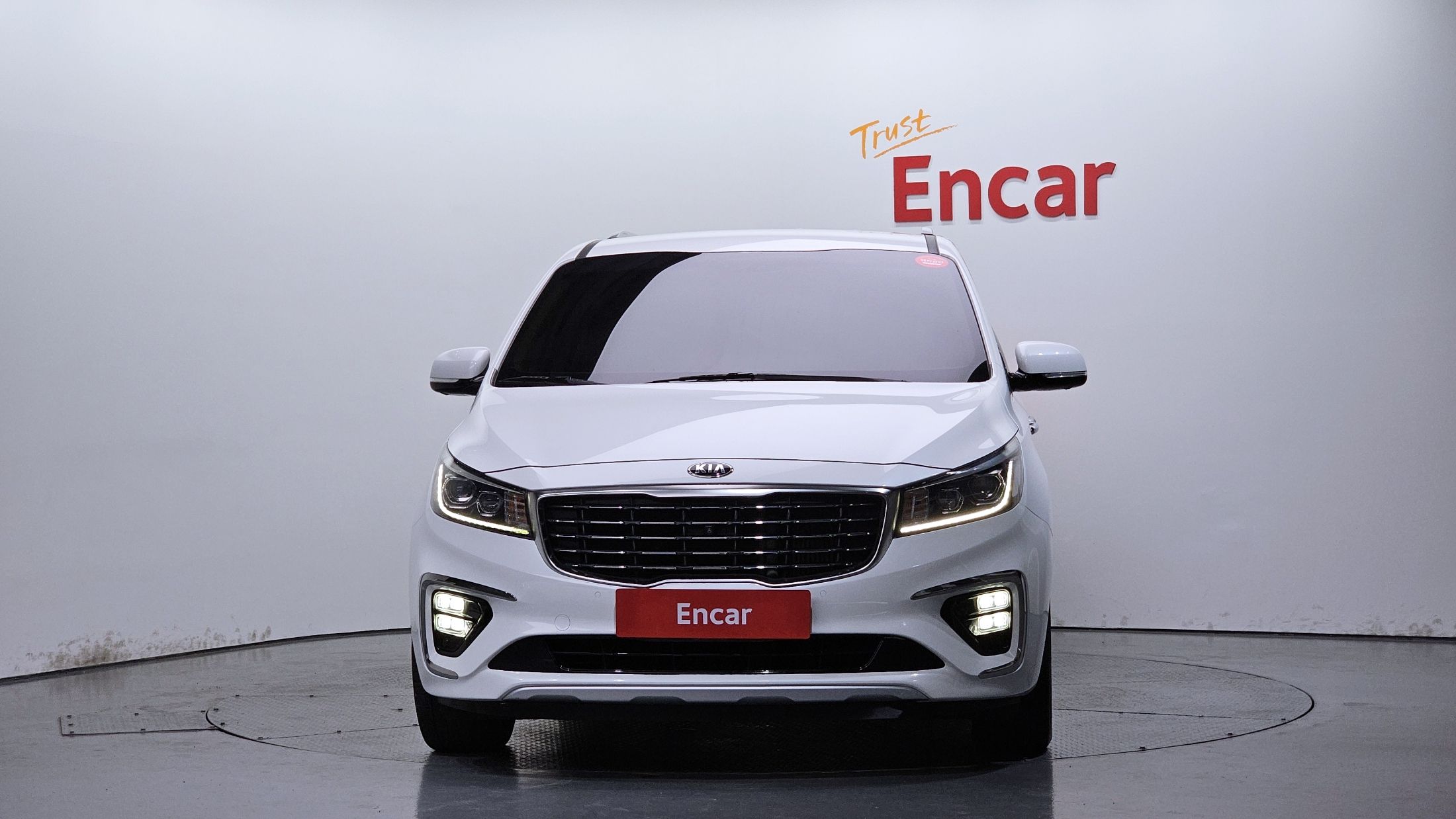 KIA CARNIVAL 2019