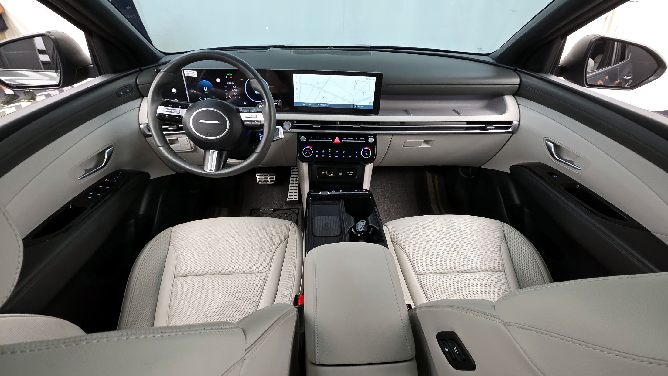 HYUNDAI TUCSON NX4 2024