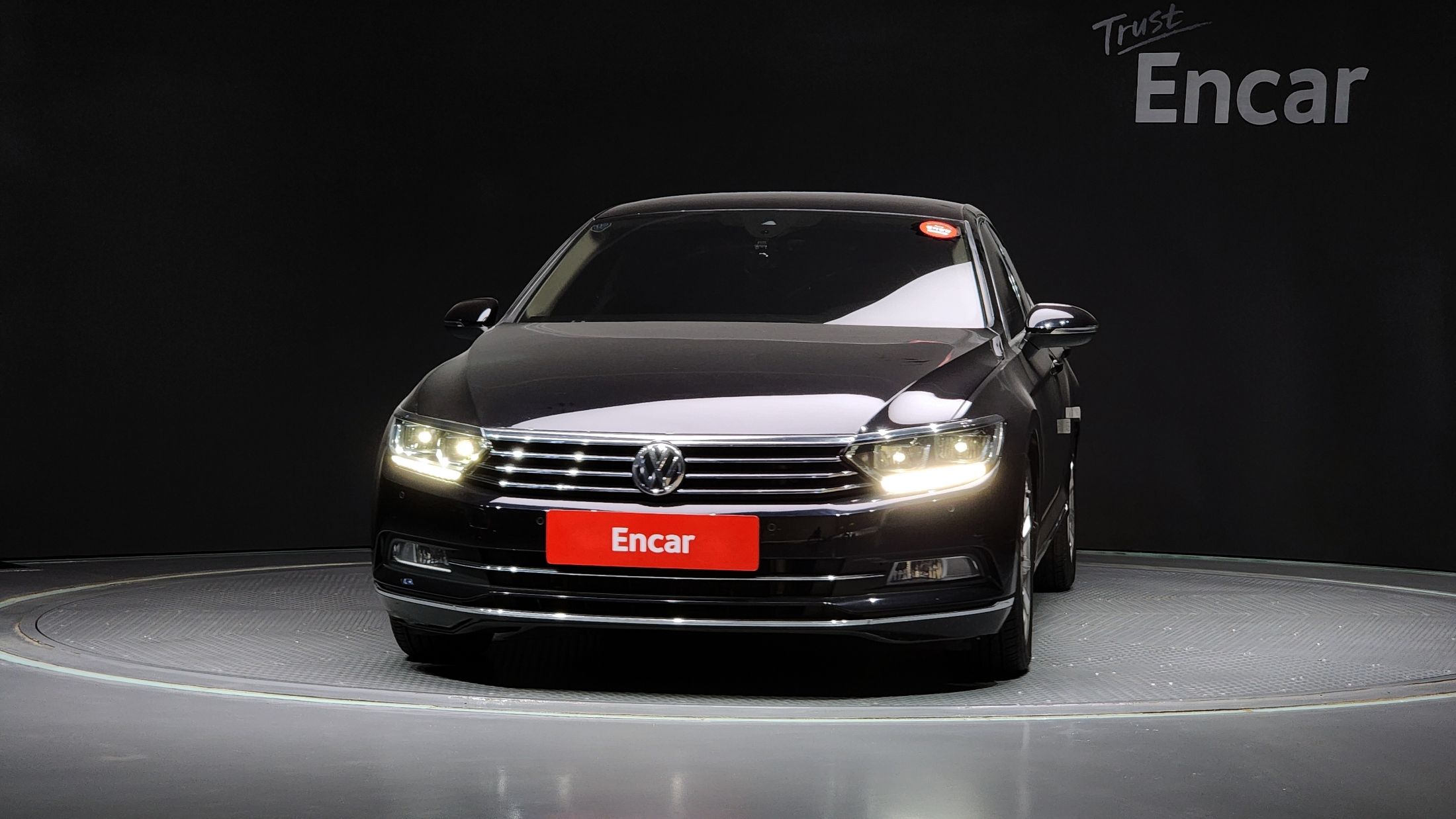 VOLKSWAGEN PASSAT GT B8 2018