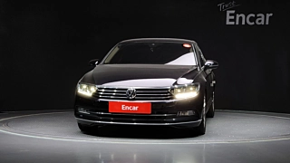 VOLKSWAGEN PASSAT GT B8 2018
