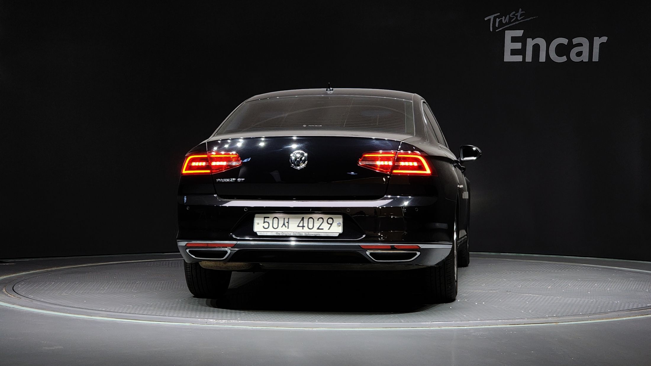 VOLKSWAGEN PASSAT GT B8 2018