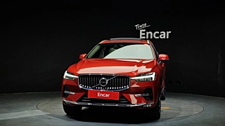 VOLVO XC60 2025