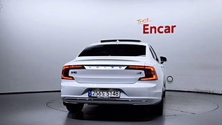 VOLVO S90  B5 Insignia 2021