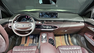 GENESIS GV70 2022