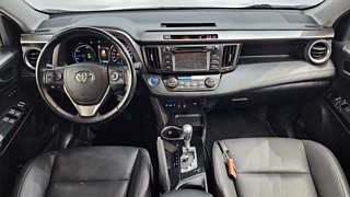 TOYOTA RAV4 2018