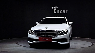 MERCEDES BENZ E-CLASS W213 2020