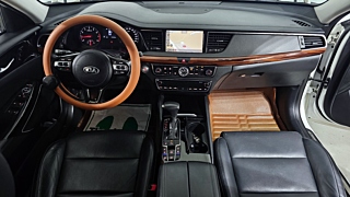 KIA K7 2016