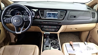KIA CARNIVAL  Gasoline 9 Seater High Limousine 2020