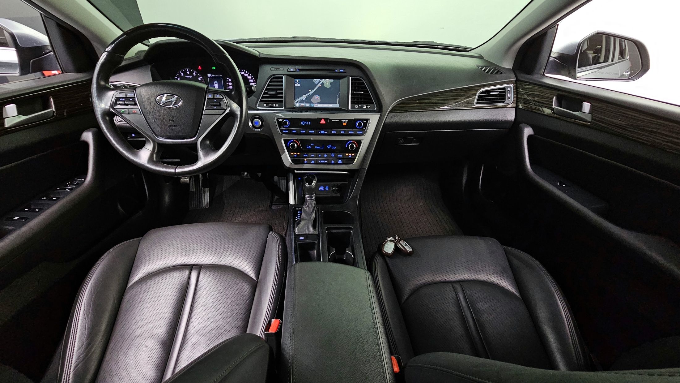 HYUNDAI SONATA LF 2015