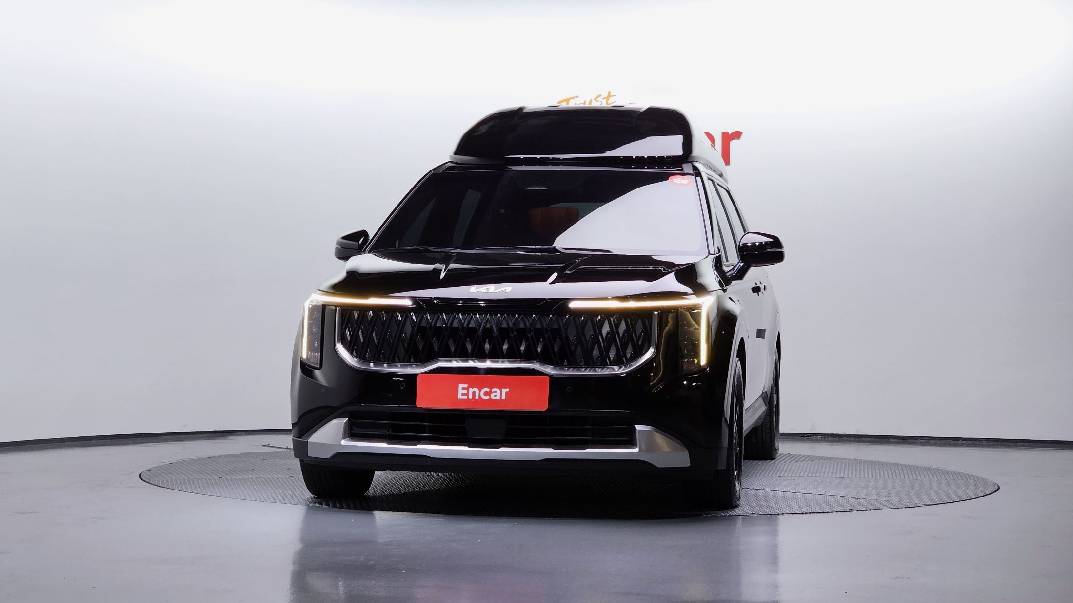 KIA CARNIVAL 2023