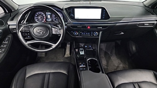 HYUNDAI SONATA DN8 2022