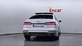 AUDI A6 C8 2021