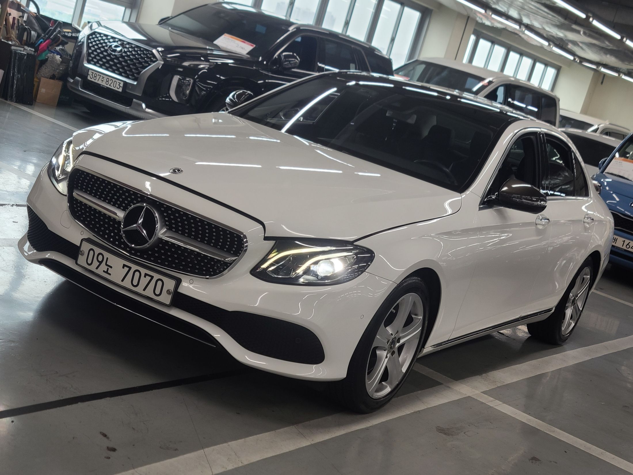 MERCEDES BENZ E-CLASS W213 2018