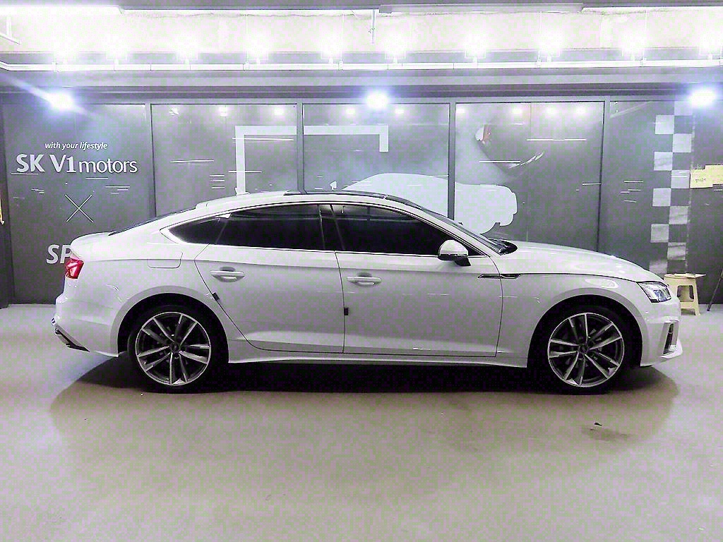 AUDI A5 F5 2020
